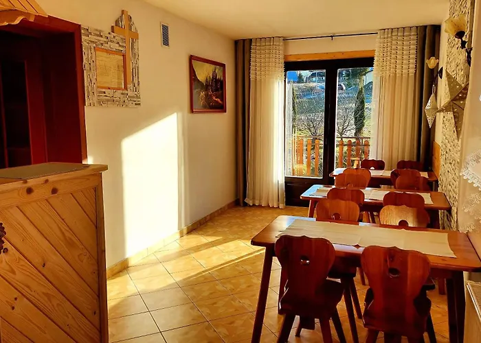 Willa POŚREDNIA - widok na Tatry z każdego pokoju